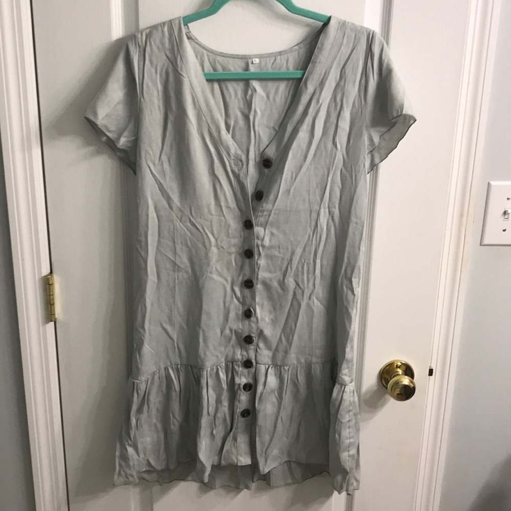 Online boutique dress